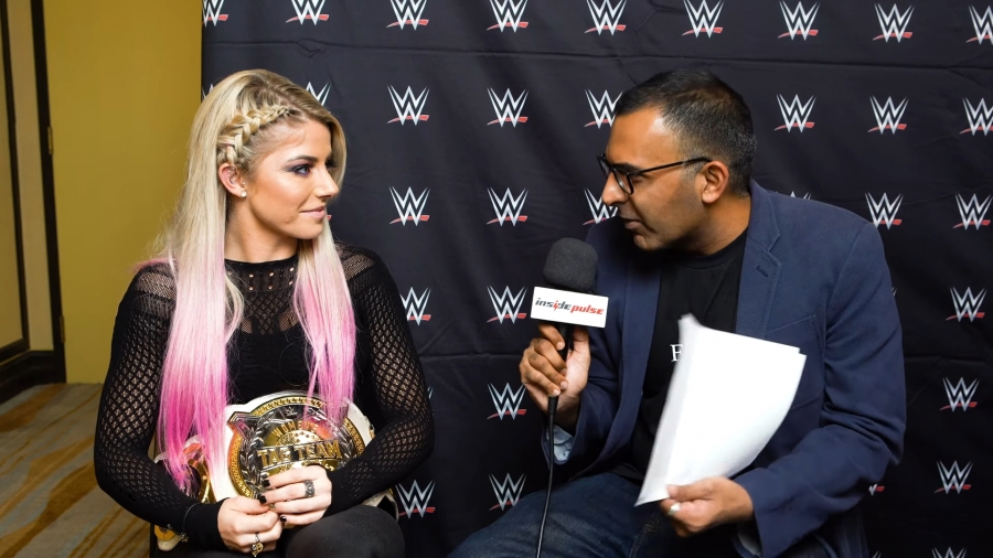 Alexa_Bliss_Interview_-_Summerslam_2019_270.jpeg