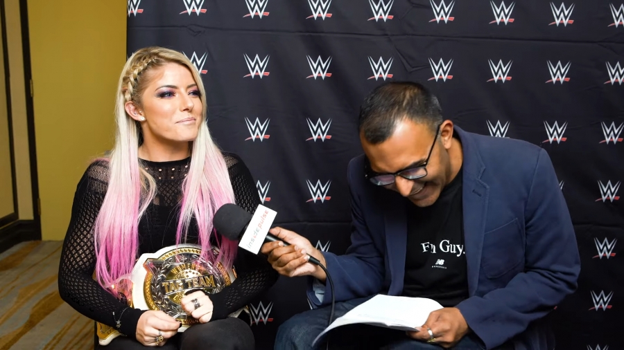 Alexa_Bliss_Interview_-_Summerslam_2019_286.jpeg