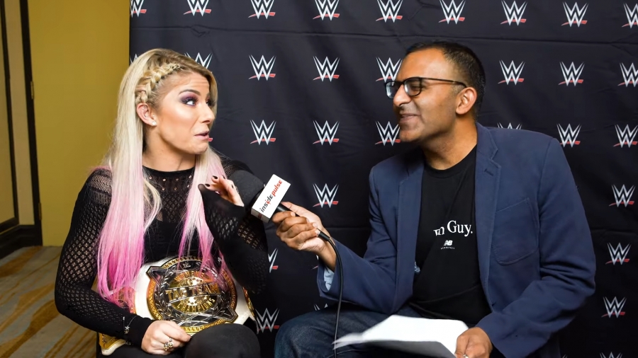 Alexa_Bliss_Interview_-_Summerslam_2019_288.jpeg