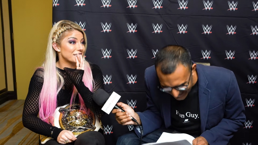 Alexa_Bliss_Interview_-_Summerslam_2019_289.jpeg