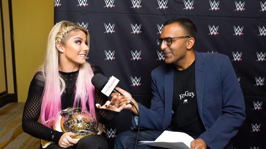 Alexa_Bliss_Interview_-_Summerslam_2019_290.jpeg