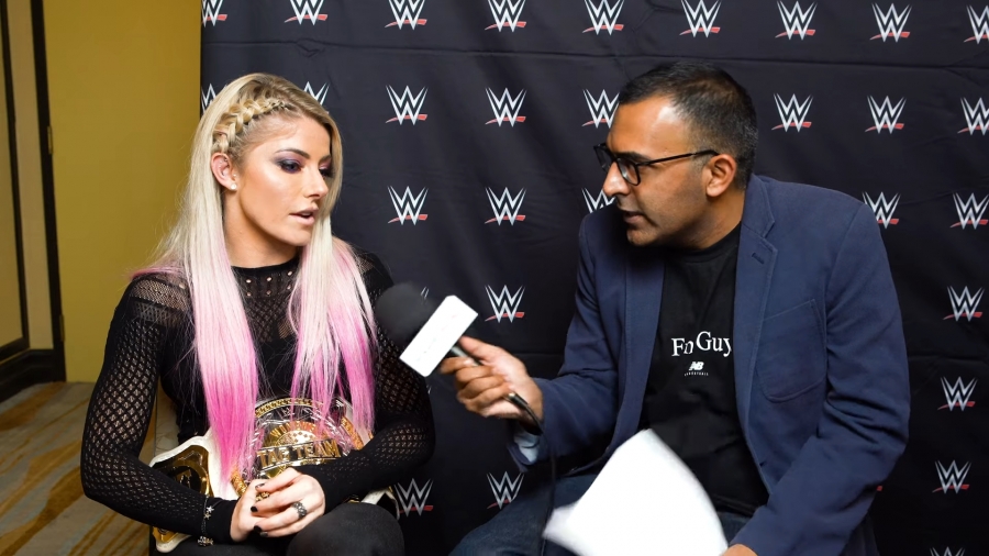 Alexa_Bliss_Interview_-_Summerslam_2019_304.jpeg