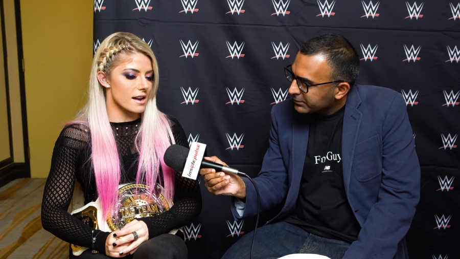 Alexa_Bliss_Interview_-_Summerslam_2019_306.jpeg