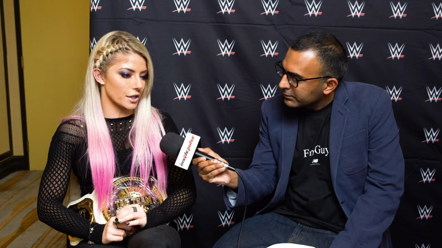 Alexa_Bliss_Interview_-_Summerslam_2019_307.jpeg