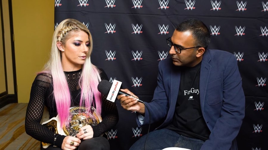 Alexa_Bliss_Interview_-_Summerslam_2019_308.jpeg