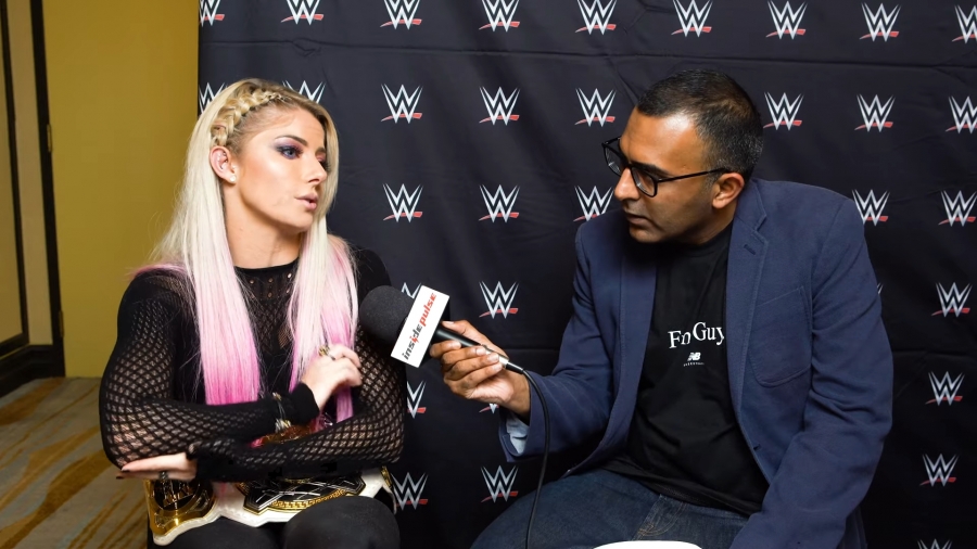 Alexa_Bliss_Interview_-_Summerslam_2019_310.jpeg