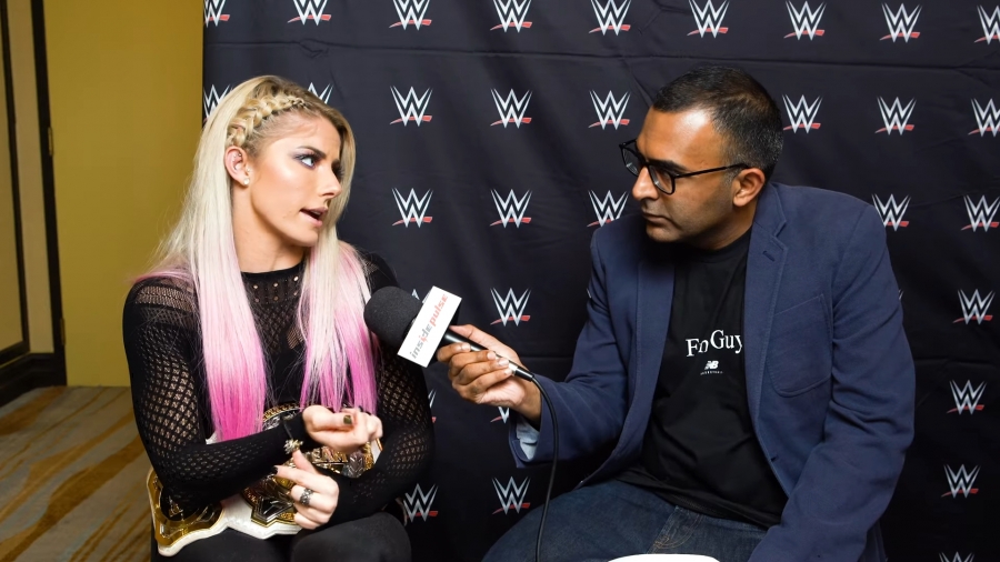 Alexa_Bliss_Interview_-_Summerslam_2019_313.jpeg