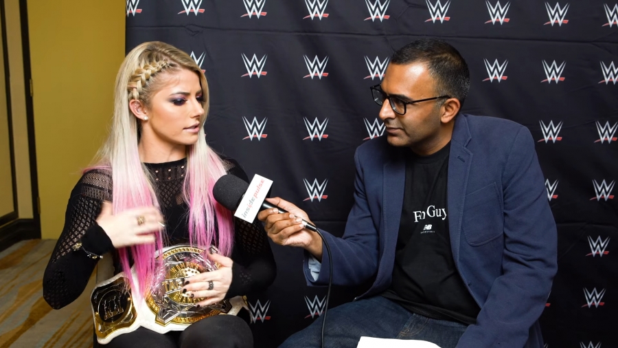 Alexa_Bliss_Interview_-_Summerslam_2019_333.jpeg