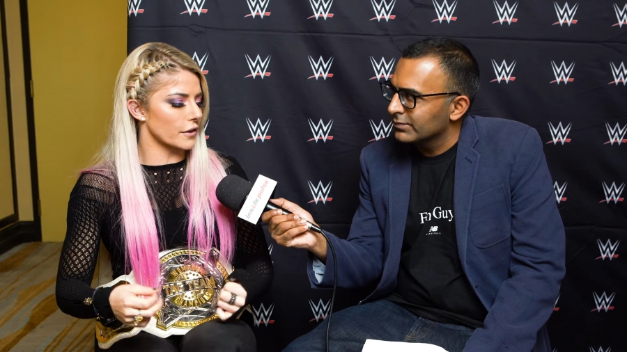 Alexa_Bliss_Interview_-_Summerslam_2019_336.jpeg