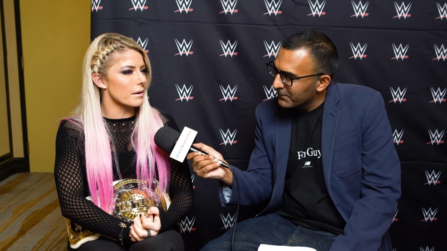 Alexa_Bliss_Interview_-_Summerslam_2019_345.jpeg