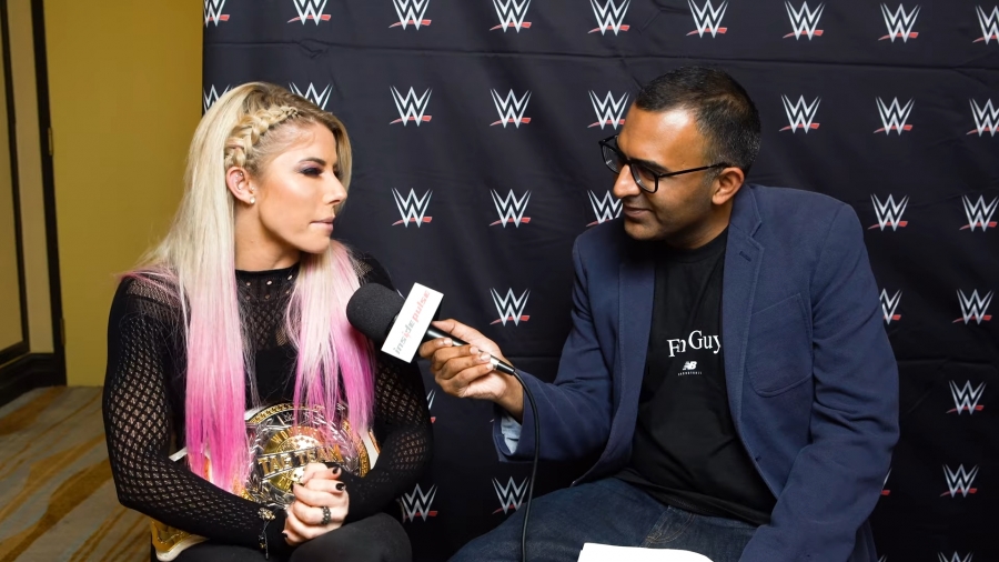 Alexa_Bliss_Interview_-_Summerslam_2019_347.jpeg