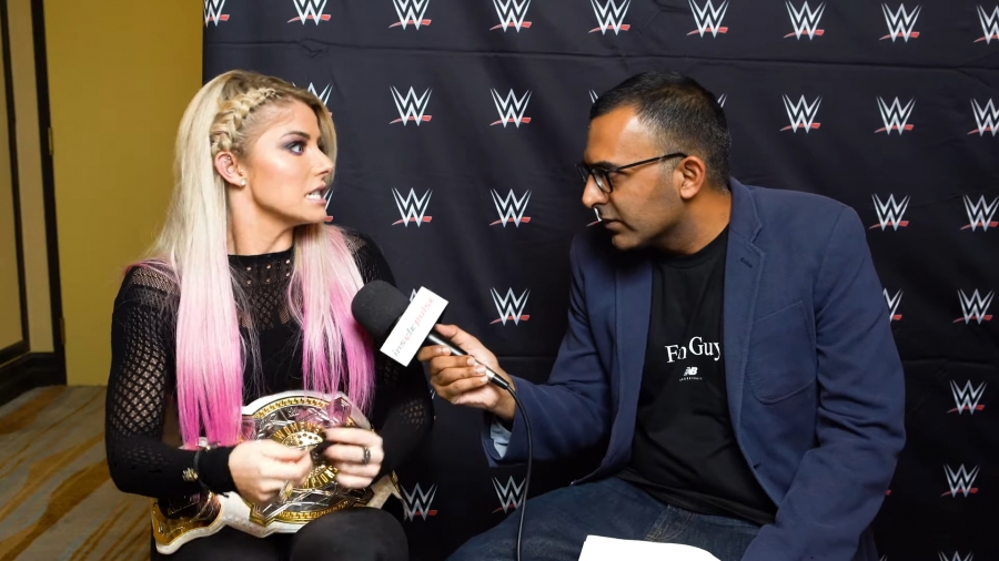 Alexa_Bliss_Interview_-_Summerslam_2019_356.jpeg