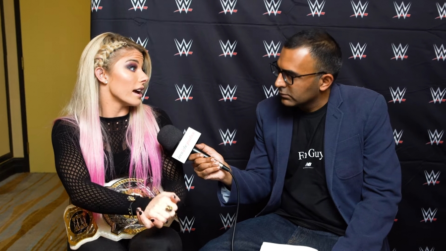 Alexa_Bliss_Interview_-_Summerslam_2019_364.jpeg