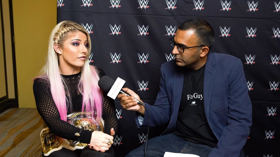 Alexa_Bliss_Interview_-_Summerslam_2019_367.jpeg