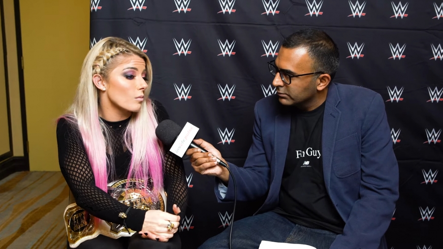 Alexa_Bliss_Interview_-_Summerslam_2019_368.jpeg