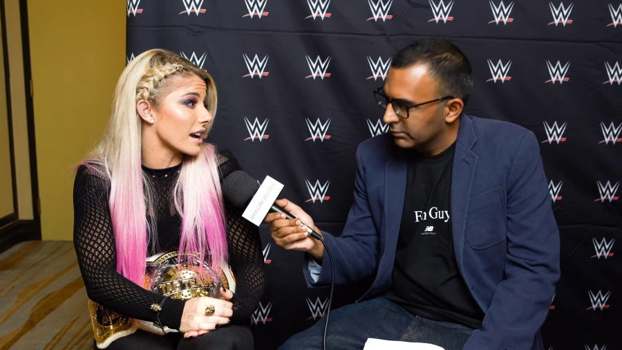 Alexa_Bliss_Interview_-_Summerslam_2019_370.jpeg