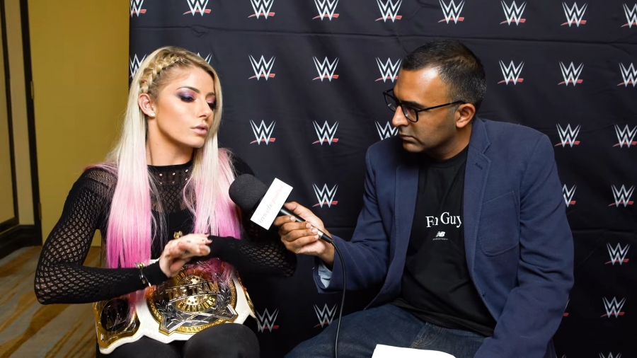 Alexa_Bliss_Interview_-_Summerslam_2019_380.jpeg