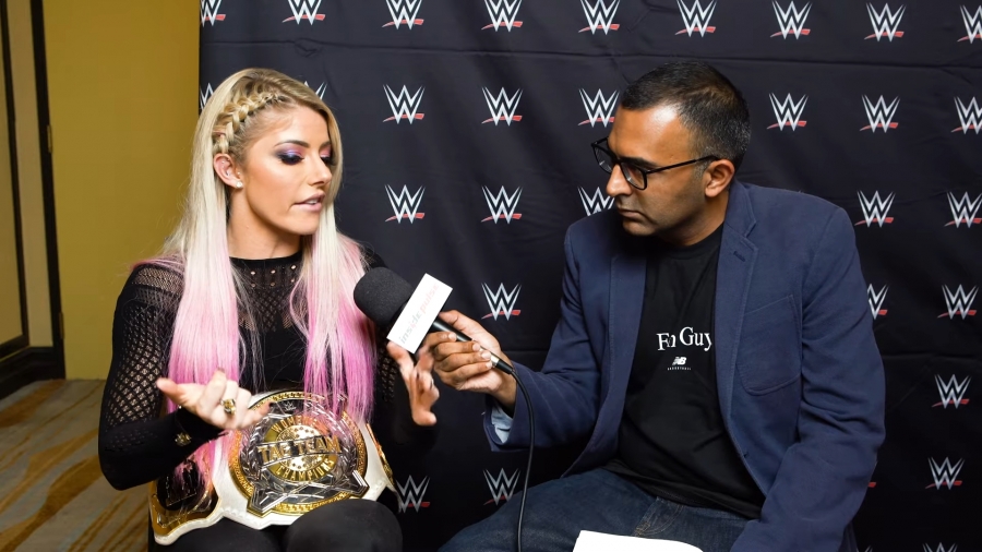 Alexa_Bliss_Interview_-_Summerslam_2019_381.jpeg