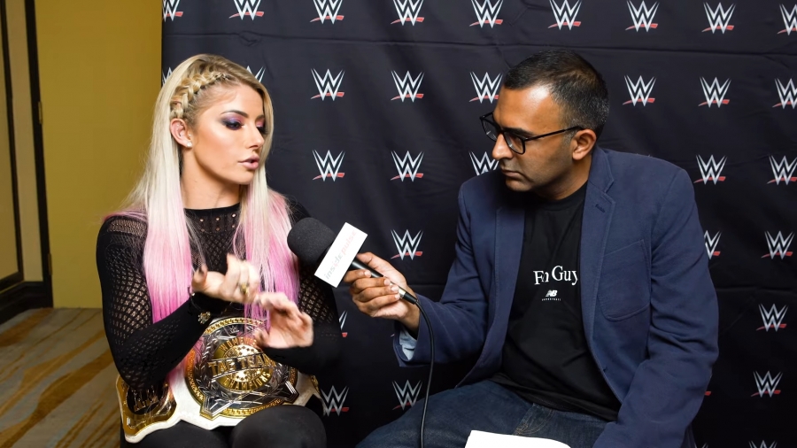 Alexa_Bliss_Interview_-_Summerslam_2019_382.jpeg