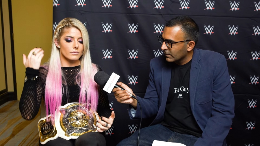 Alexa_Bliss_Interview_-_Summerslam_2019_386.jpeg