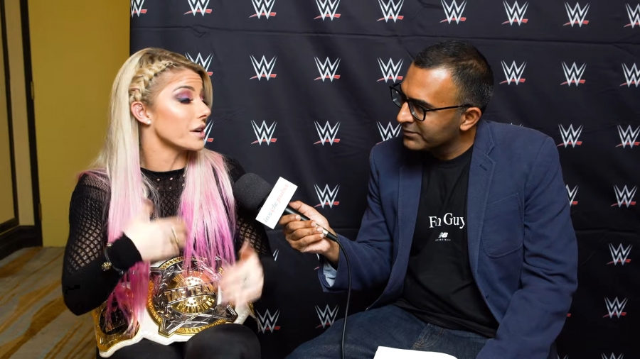 Alexa_Bliss_Interview_-_Summerslam_2019_390.jpeg