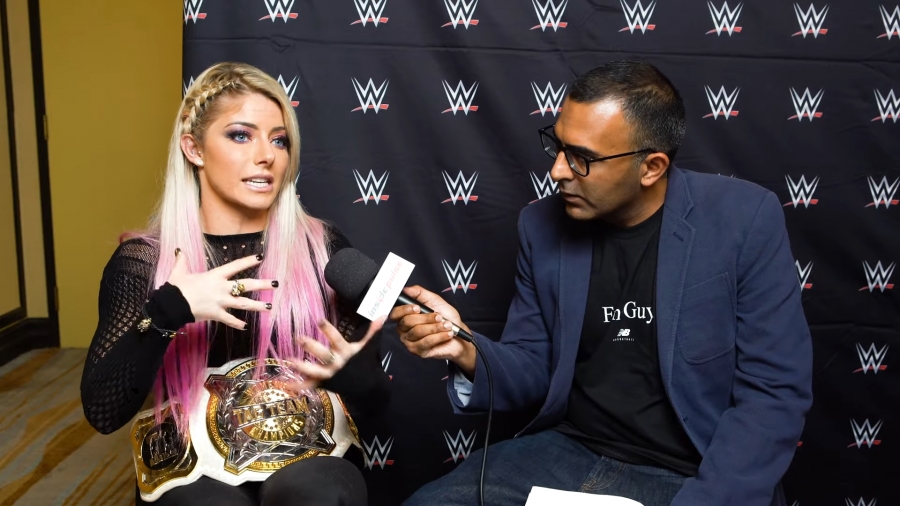 Alexa_Bliss_Interview_-_Summerslam_2019_393.jpeg