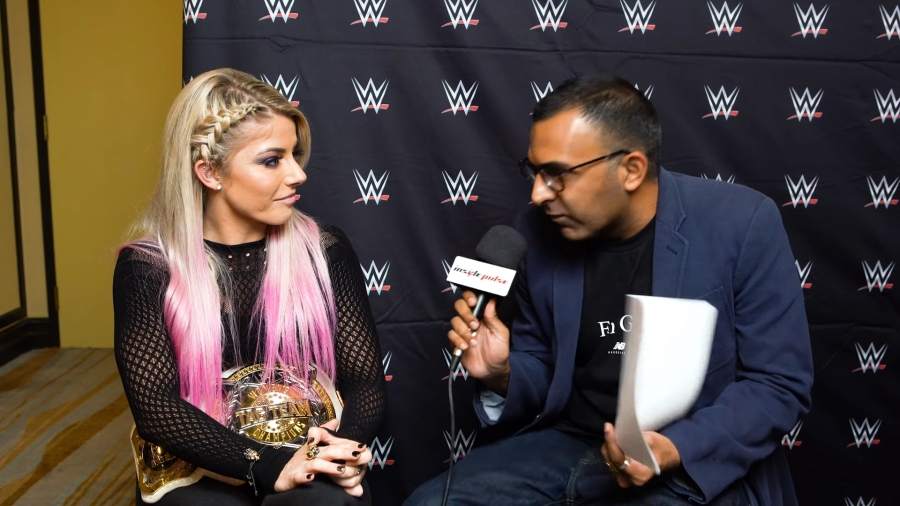 Alexa_Bliss_Interview_-_Summerslam_2019_403.jpeg