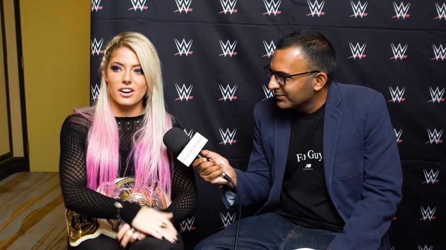 Alexa_Bliss_Interview_-_Summerslam_2019_413.jpeg