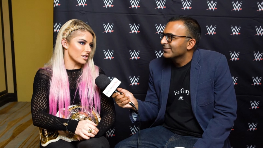 Alexa_Bliss_Interview_-_Summerslam_2019_416.jpeg