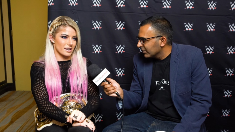 Alexa_Bliss_Interview_-_Summerslam_2019_420.jpeg