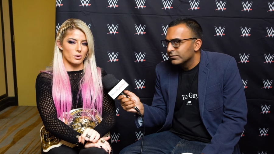 Alexa_Bliss_Interview_-_Summerslam_2019_421.jpeg