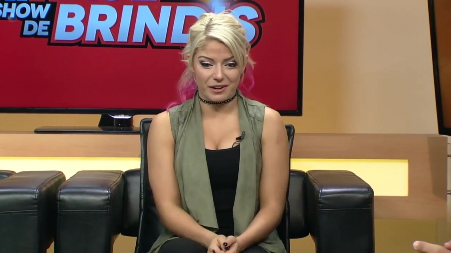 Alexa_Bliss_Interview_07_10_2017_193.jpg