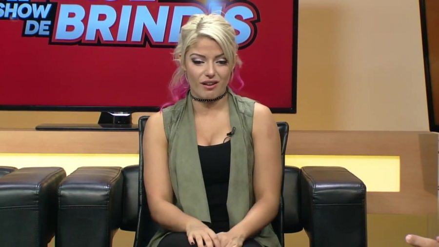 Alexa_Bliss_Interview_07_10_2017_194.jpg