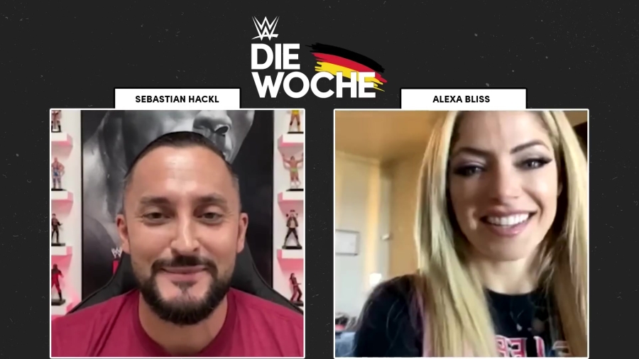 Alexa_Bliss_Interview_28WWE_-_Die_Woche29_0058.jpg