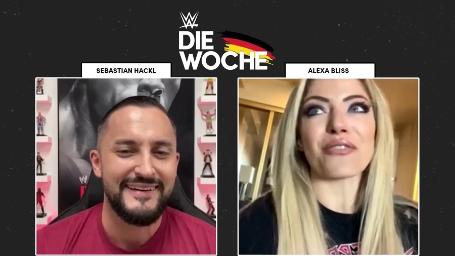 Alexa_Bliss_Interview_28WWE_-_Die_Woche29_0125.jpg