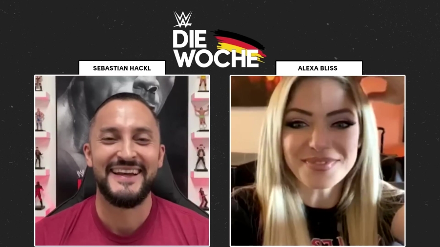 Alexa_Bliss_Interview_28WWE_-_Die_Woche29_0258.jpg