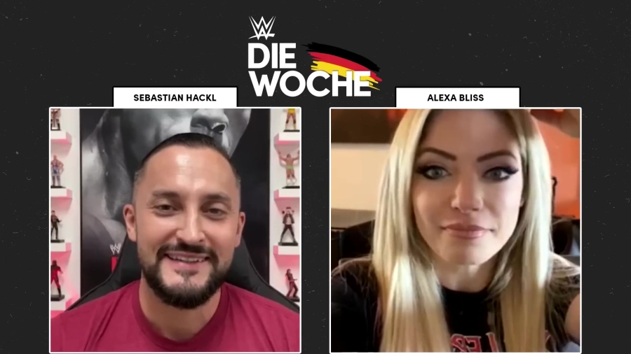 Alexa_Bliss_Interview_28WWE_-_Die_Woche29_0266.jpg