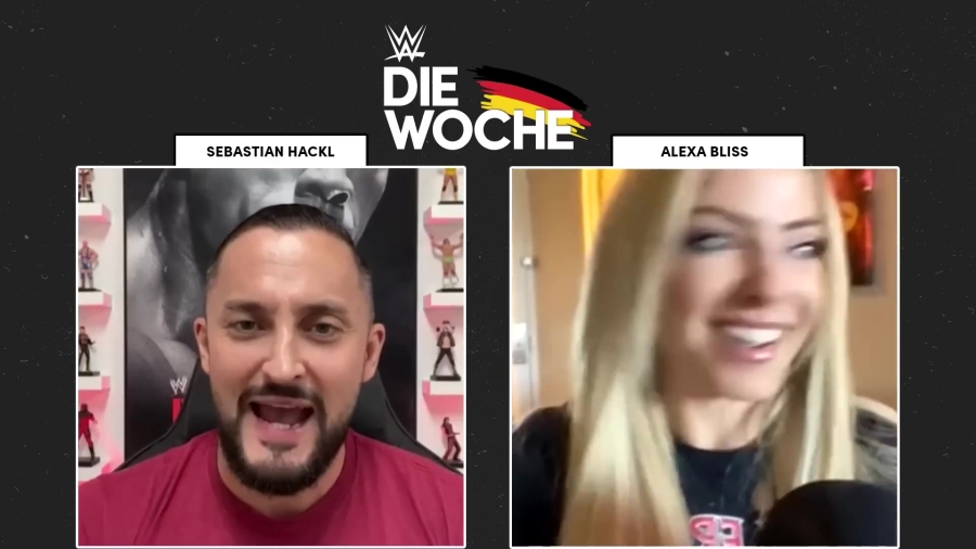 Alexa_Bliss_Interview_28WWE_-_Die_Woche29_0330.jpg