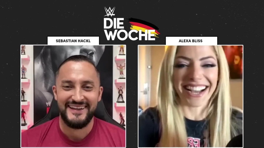 Alexa_Bliss_Interview_28WWE_-_Die_Woche29_0335.jpg