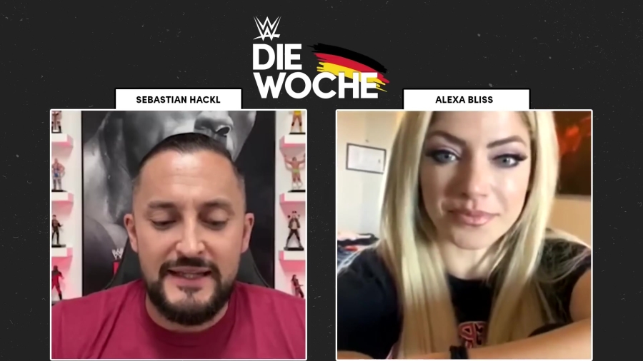 Alexa_Bliss_Interview_28WWE_-_Die_Woche29_0466.jpg