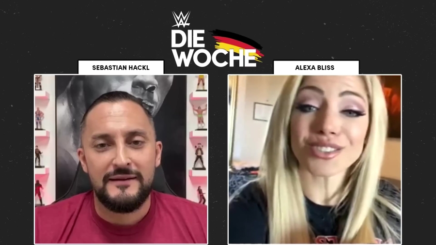 Alexa_Bliss_Interview_28WWE_-_Die_Woche29_0699.jpg