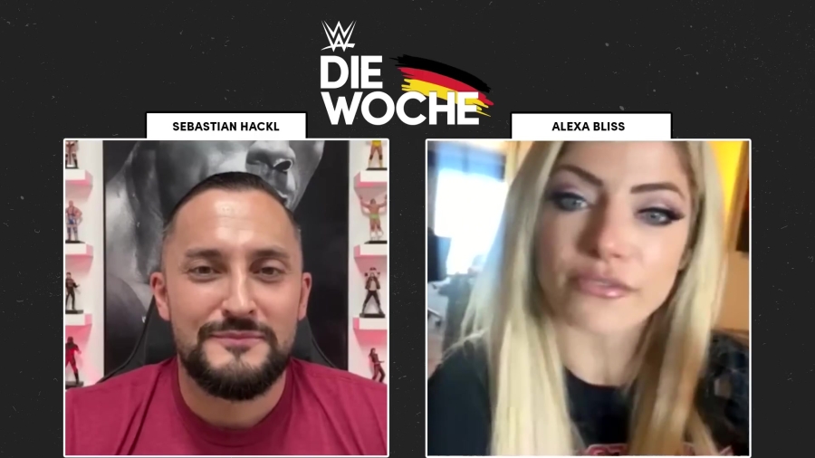 Alexa_Bliss_Interview_28WWE_-_Die_Woche29_1301.jpg