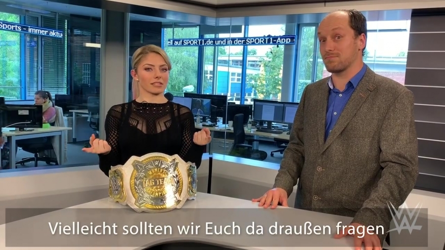 Alexa_Bliss_schlagen_Lasst_es_sie_66.jpg