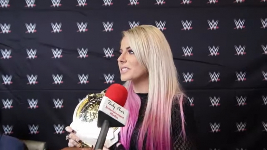 Chat_w_WWE_Superstars_Alexa_Bliss_and_Braun_Strowman_on_SummerSlam_at_Torontos_Scotiabank_Arena_028.jpeg