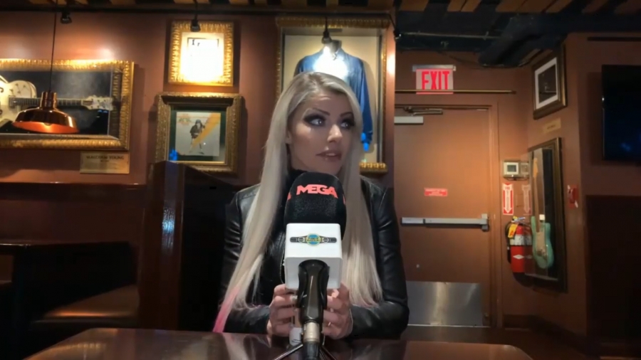 Entrevista_a_Alexa_Bliss_en_WrestleMania_35_029.jpeg