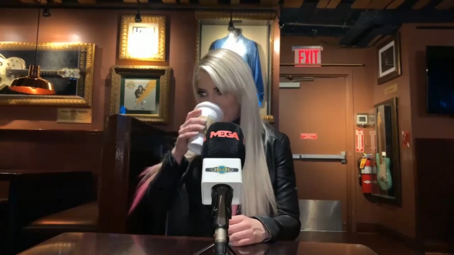 Entrevista_a_Alexa_Bliss_en_WrestleMania_35_081.jpeg