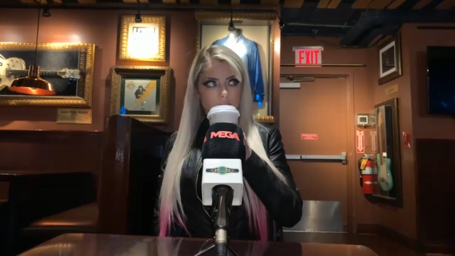 Entrevista_a_Alexa_Bliss_en_WrestleMania_35_236.jpeg