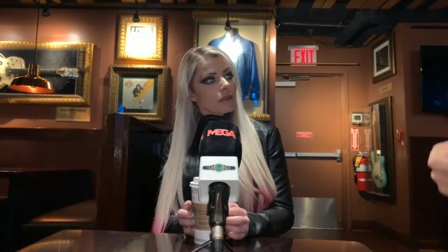 Entrevista_a_Alexa_Bliss_en_WrestleMania_35_257.jpeg