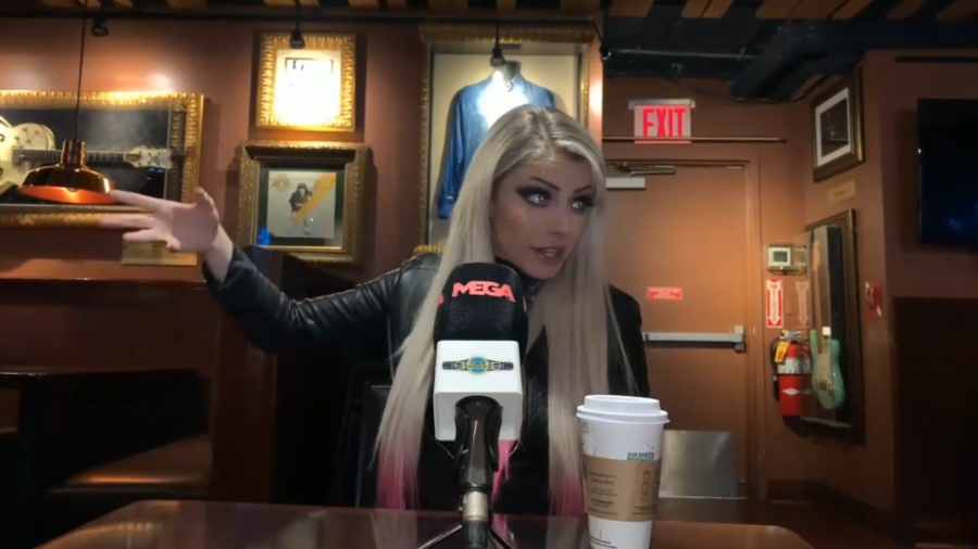 Entrevista_a_Alexa_Bliss_en_WrestleMania_35_277.jpeg