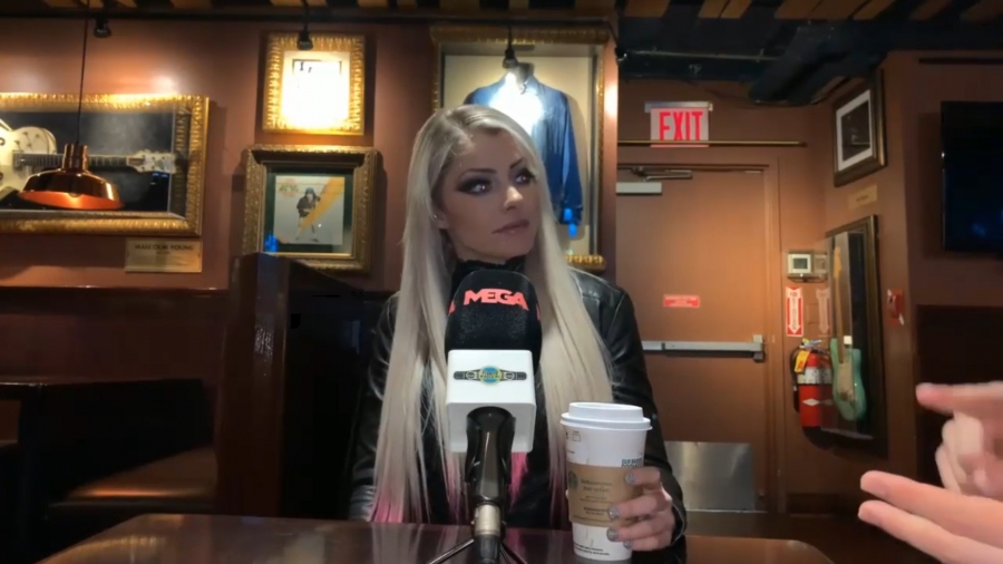 Entrevista_a_Alexa_Bliss_en_WrestleMania_35_287.jpeg